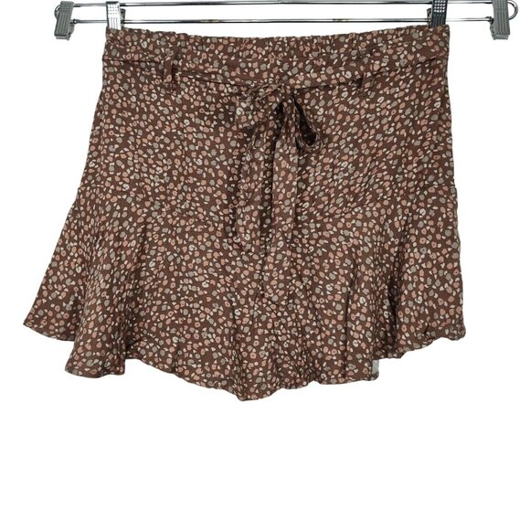 URBAN Romantics Pants - Urban Romantics Brown Floral Skort - Size L